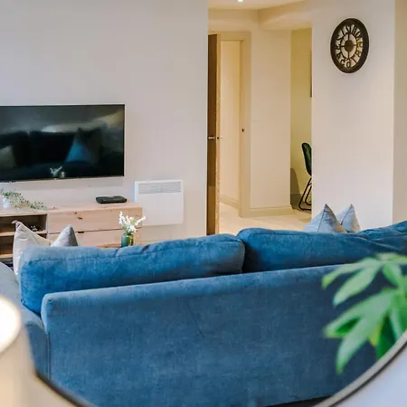 Luxury In Sleeps 6 By Purestay 公寓 利兹