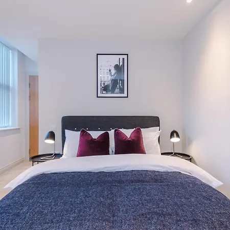 Luxury In Sleeps 6 By Purestay 公寓 利兹