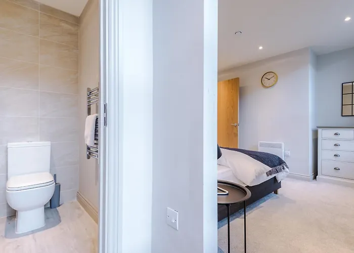 Luxury In Sleeps 6 By Purestay