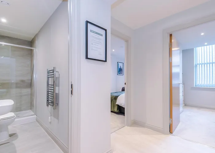 Luxury In Sleeps 6 By Purestay Lägenhet